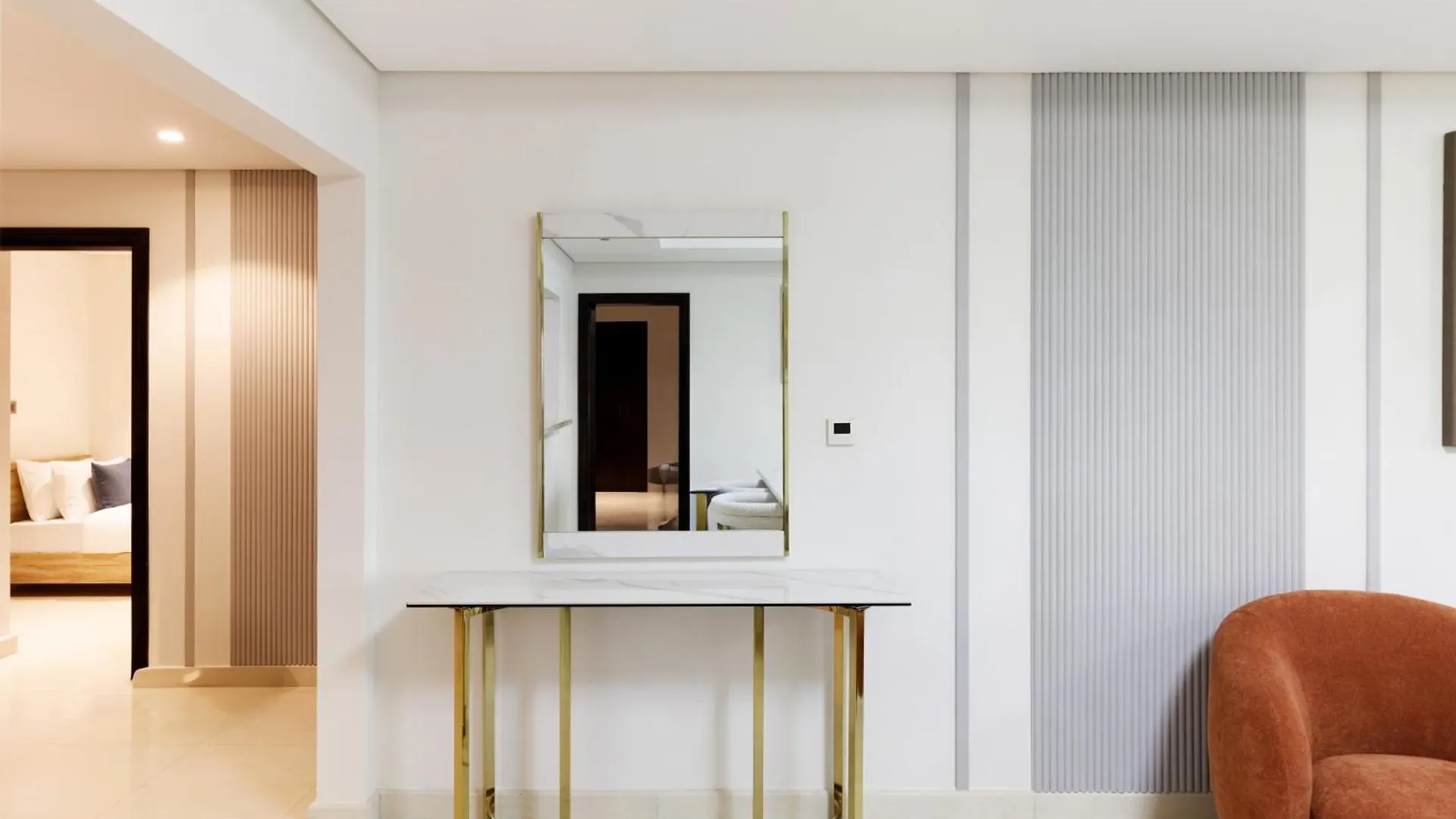 Charming Sea View 2Bdr, Beach And Pool Access Dubai