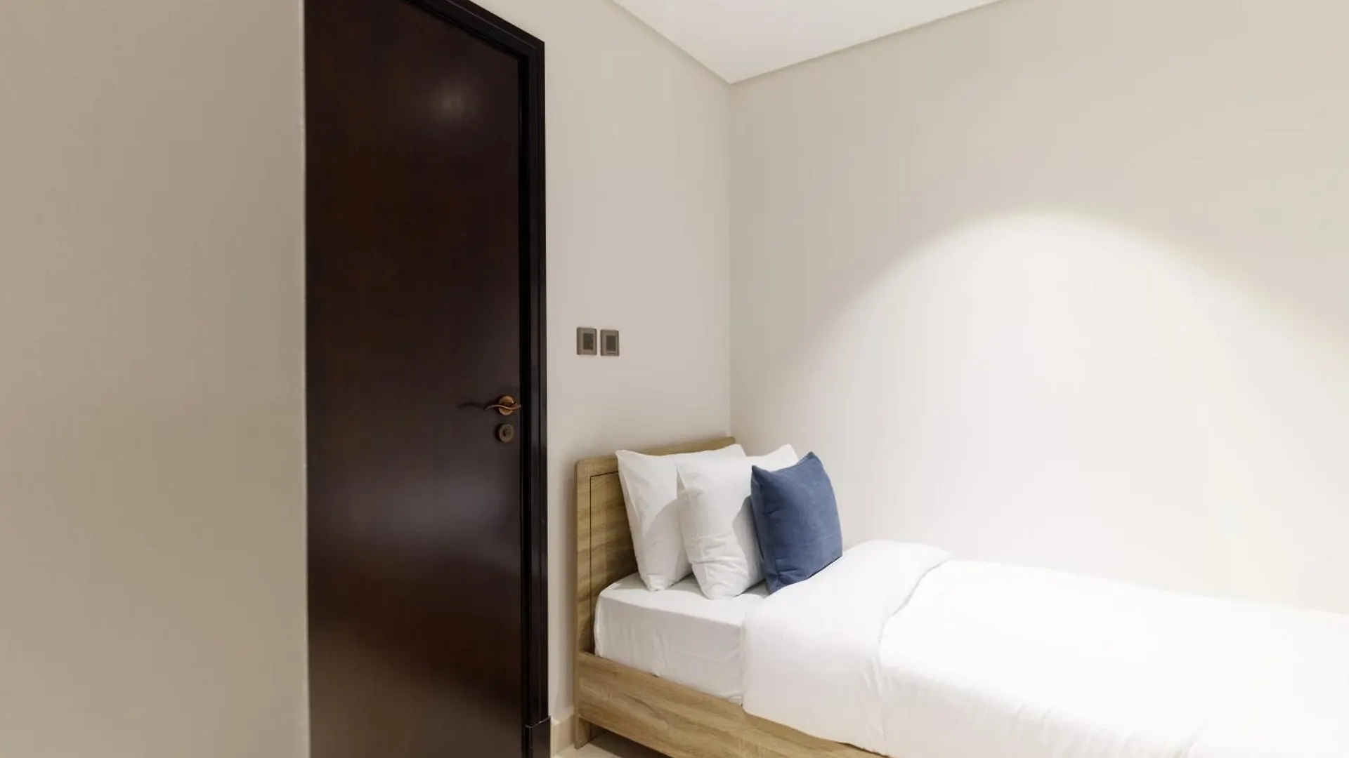 Charming Sea View 2Bdr, Beach And Pool Access Dubai United Arab Emirates
