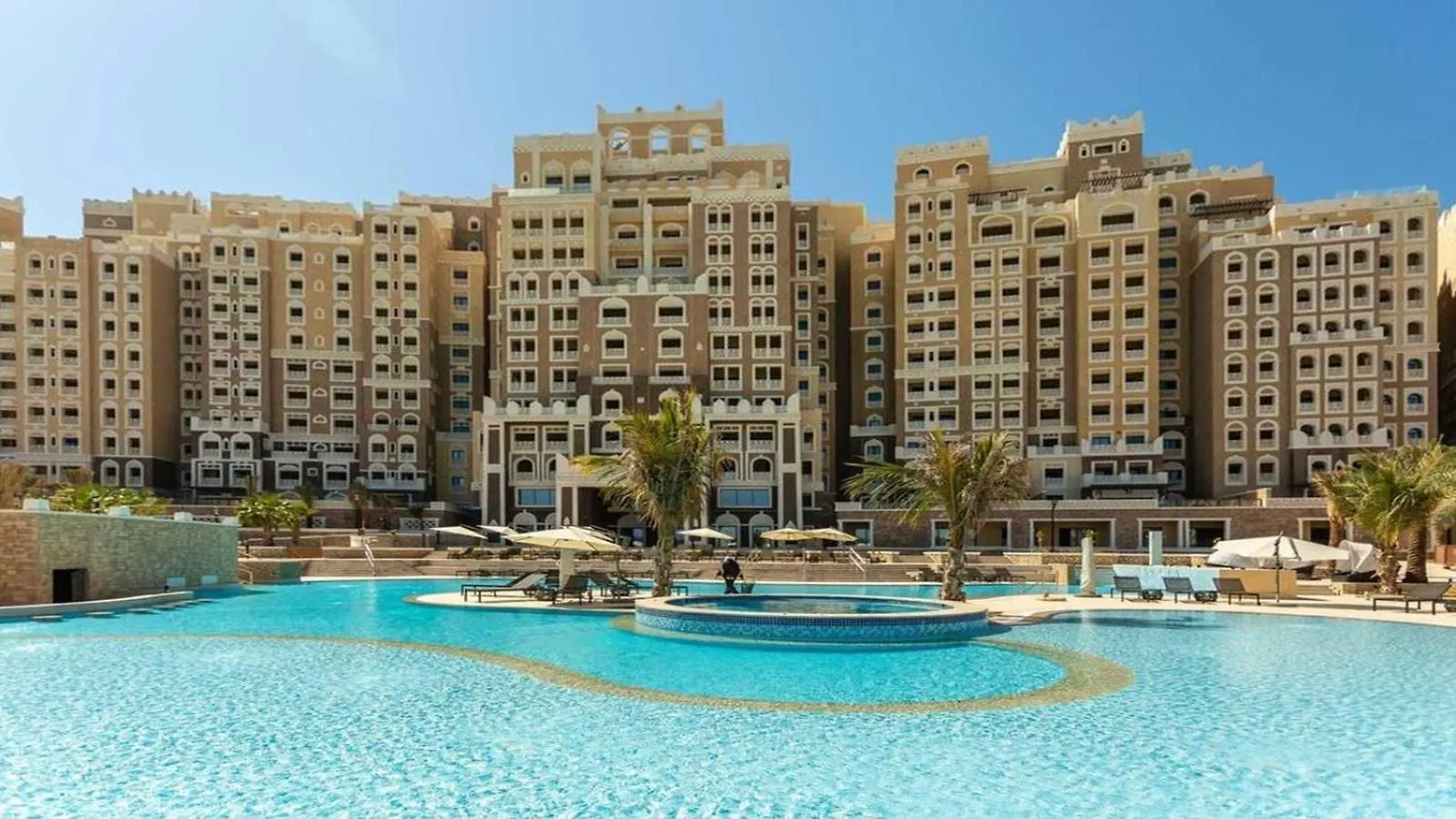 Apartment Charming Sea View 2Bdr, Beach And Pool Access Dubai